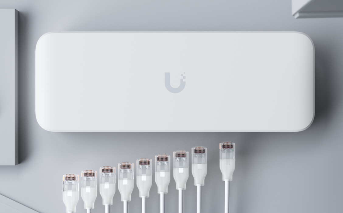 UniFi Switch Flex 2.5G van boven met netwerkaansluitingen