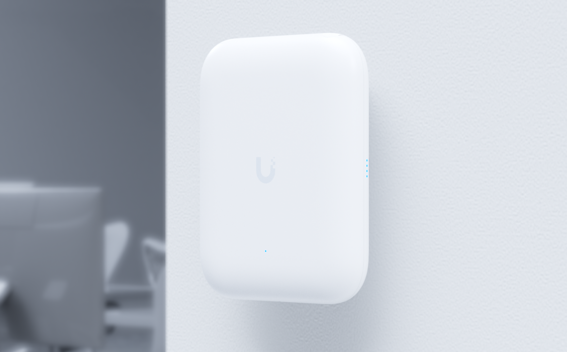 UniFi U7 Outdoor