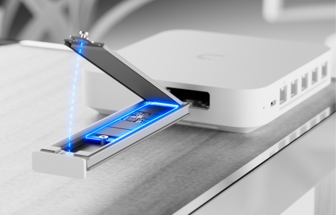 新品Unifi Cloud Gateway Fiber+M2 tray 新品Unifi Cloud Gateway Fiber+M2 tray M.2 SSD Tray - Ubiquiti